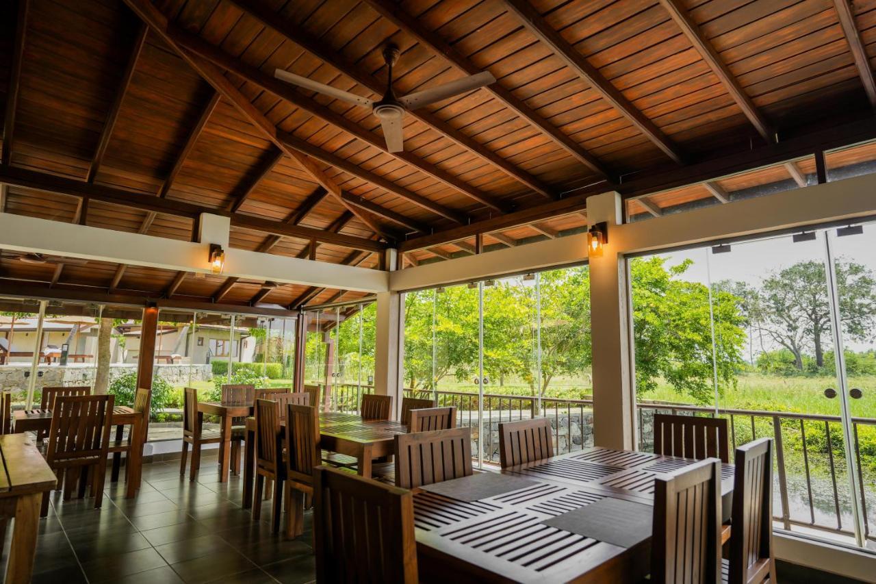 Malala Retreat Hotel Hambantota Exterior photo