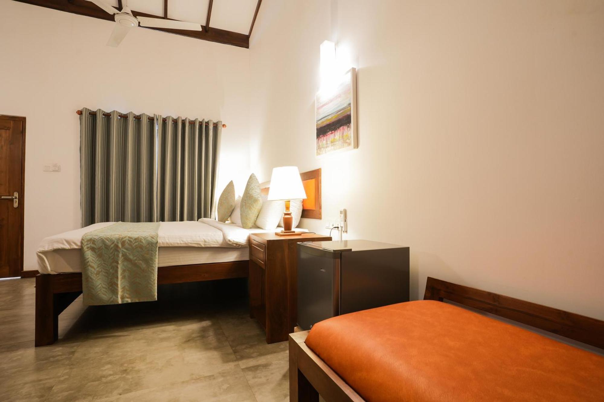Malala Retreat Hotel Hambantota Exterior photo