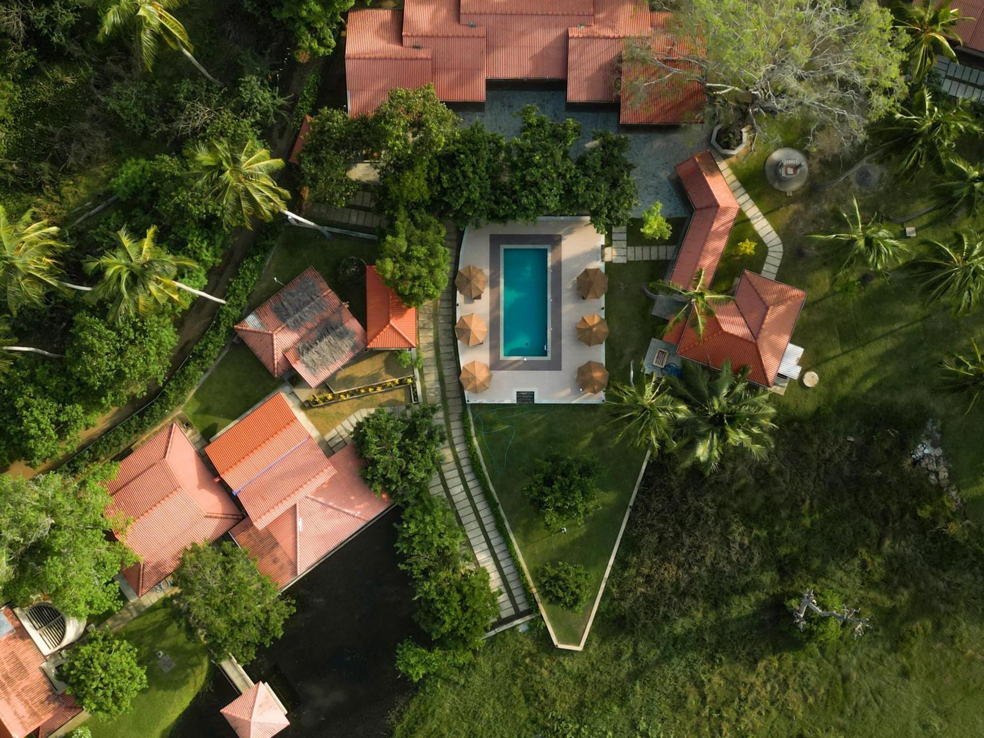 Malala Retreat Hotel Hambantota Exterior photo
